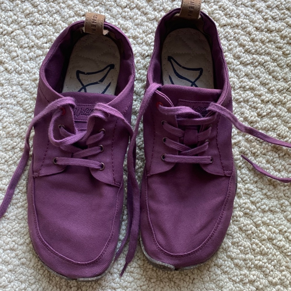 Wilding shoes Tanuki Kokoro plum color.New out of box.Never worn.